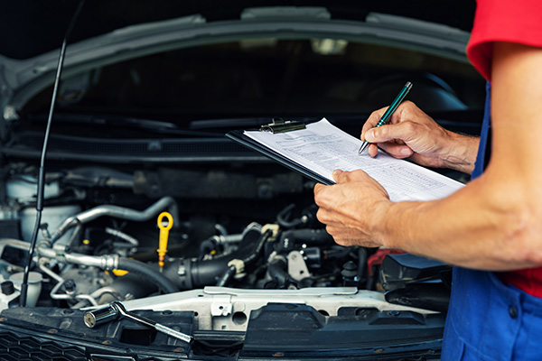 8 Car Maintenance And Repair Signs Drivers Should Not Ignore